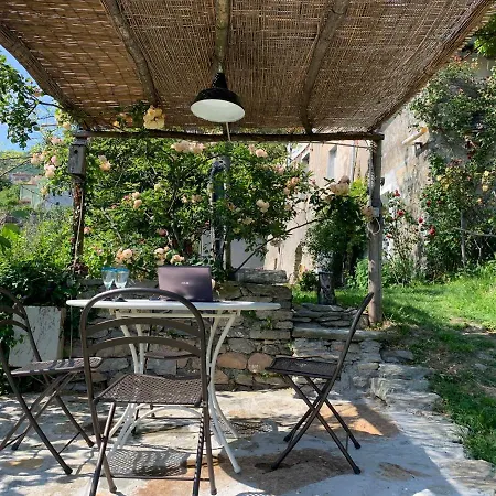 Holiday home Antica Casa Del Canto Iara - Private Parking *