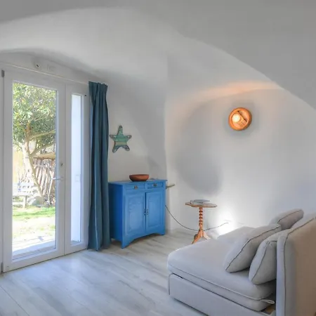 Antica Casa Del Canto Iara - Private Parking