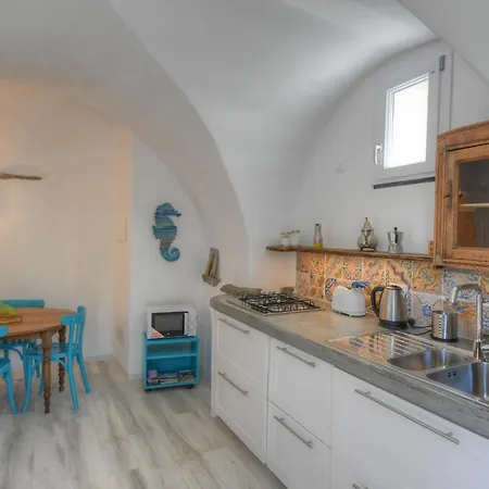 Antica Casa Del Canto Iara - Private Parking Holiday home *