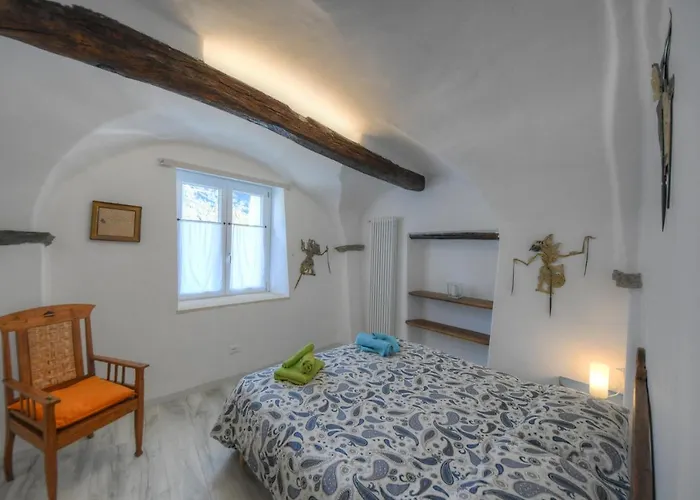 Antica Casa Del Canto-relax, Natura, Bike, Fast Wifi, Private Parking