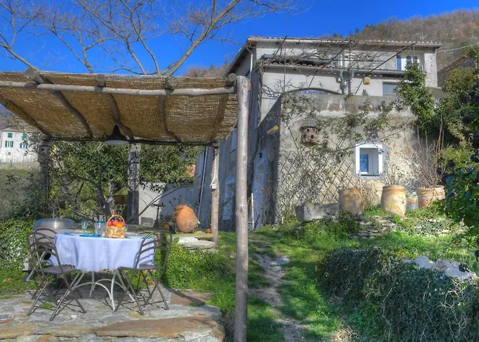 Feriehus Antica Casa Del Canto-relax, Natura, Bike, Fast Wifi, Private Parking Calice Ligure
